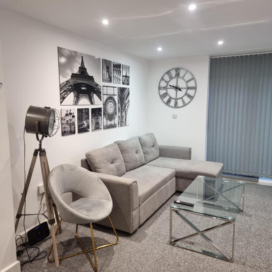 Classic 2 Bed Apartment In Oldkent Road London Kültér fotó