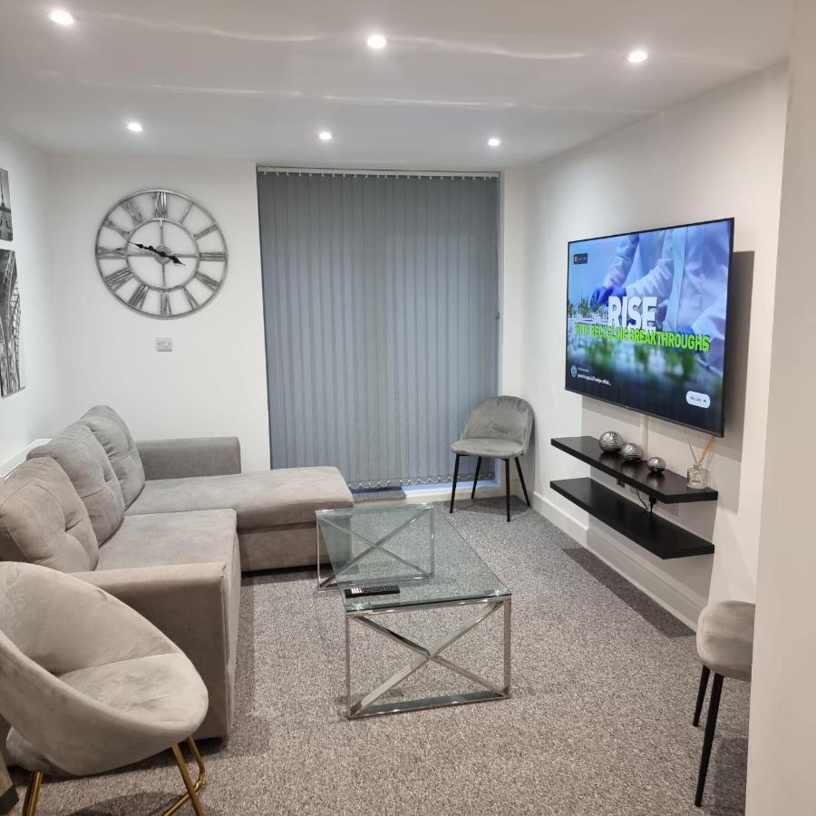 Classic 2 Bed Apartment In Oldkent Road London Kültér fotó